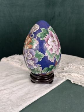 Vintage Medium Chinese Blue Floral Cloisonné Egg Ornament